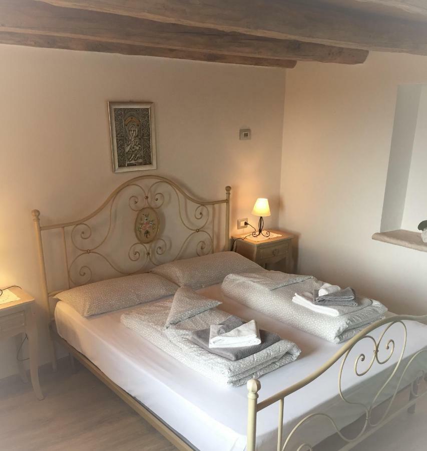 La Casa Nel Bosco Lejlighed Malcesine Eksteriør billede