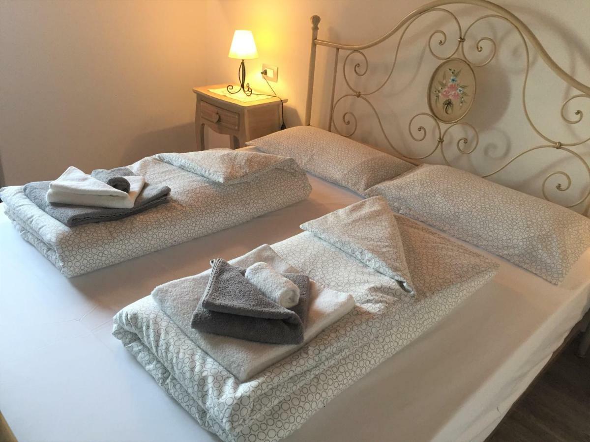La Casa Nel Bosco Lejlighed Malcesine Eksteriør billede