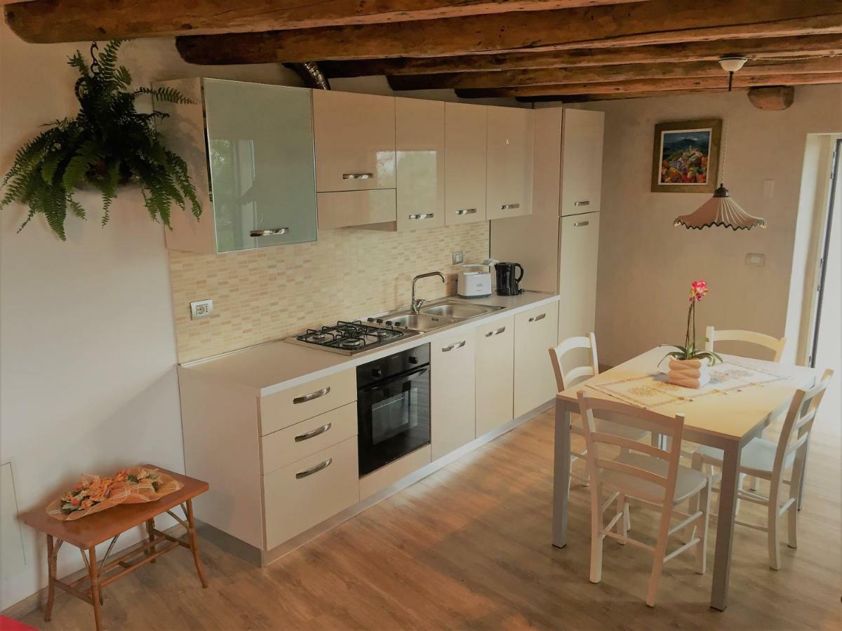La Casa Nel Bosco Lejlighed Malcesine Eksteriør billede