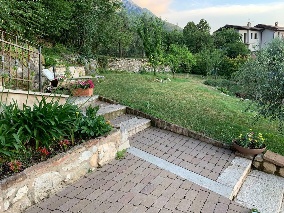 La Casa Nel Bosco Lejlighed Malcesine Eksteriør billede