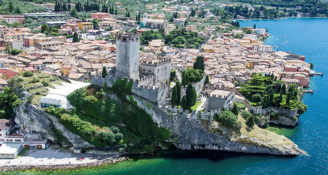 La Casa Nel Bosco Lejlighed Malcesine Eksteriør billede