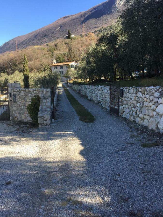 La Casa Nel Bosco Lejlighed Malcesine Eksteriør billede