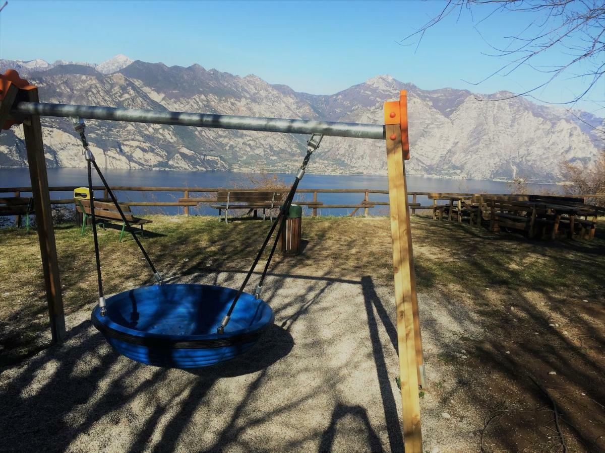 La Casa Nel Bosco Lejlighed Malcesine Eksteriør billede